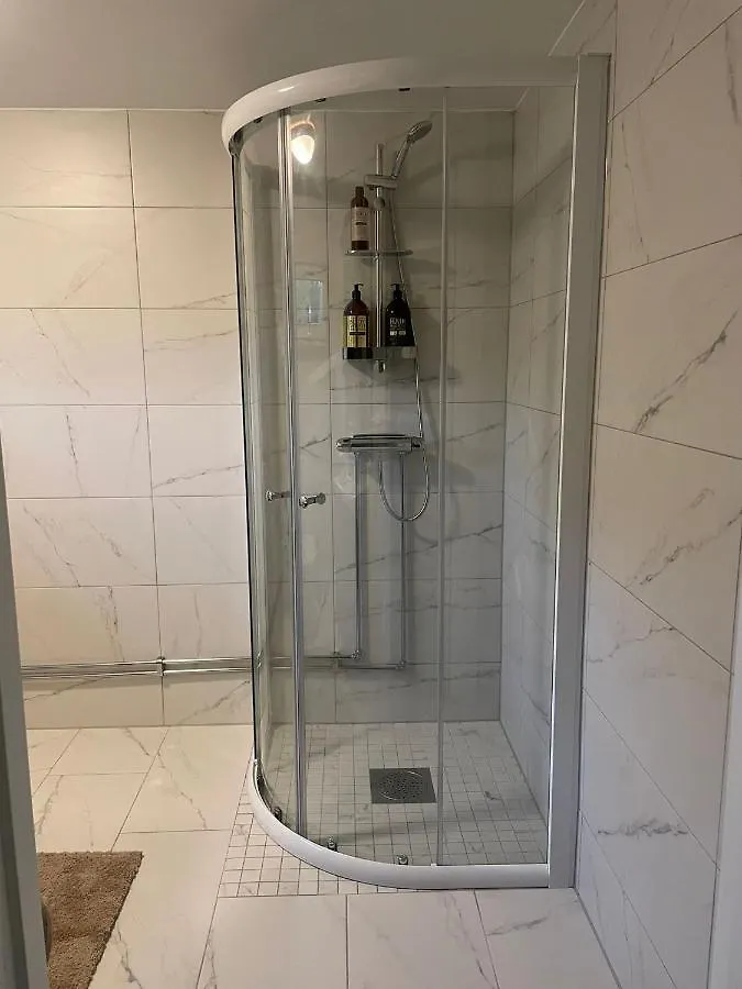 Cozy Studio Apartment With Garden Access Malmö