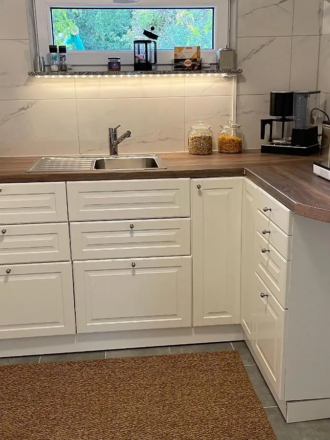 Cozy Studio Apartment With Garden Access Malmö