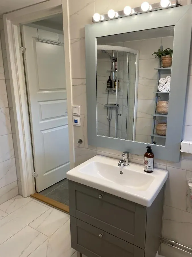 Cozy Studio Apartment With Garden Access Malmö